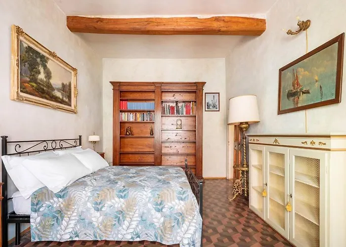 Elegant - Liberty House Apartment Bologna