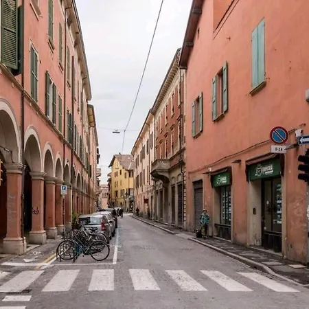 Elegant - Liberty House * Bologna